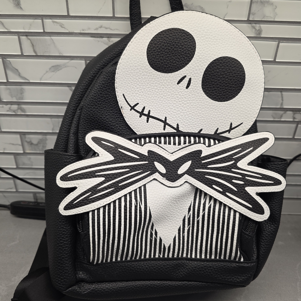 Black and White NIGHTMARE BEFORE CHRISTMAS Disney Backpack